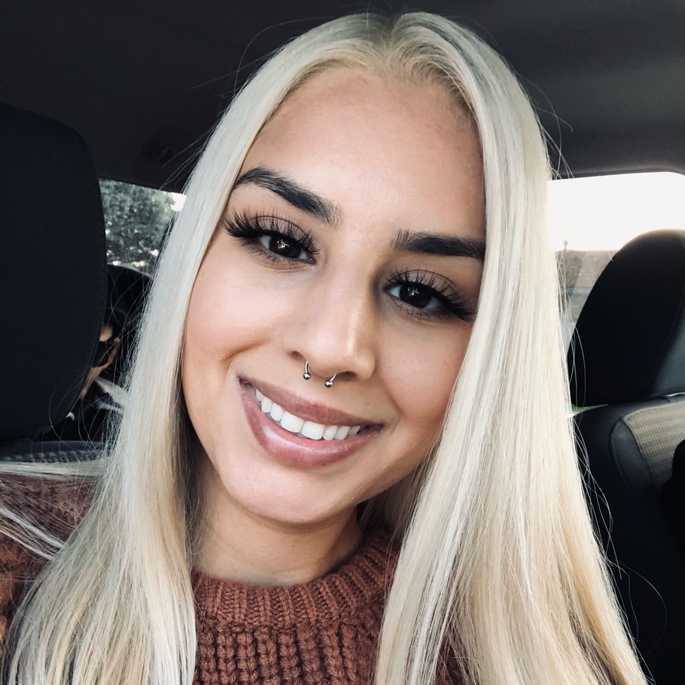 Meet your Posher, Jasmin